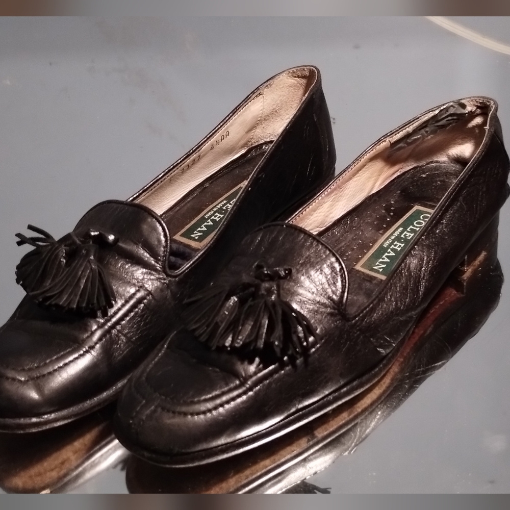 Cole Haan Tasseled Women's Loafers size 6.5 Made in Italy